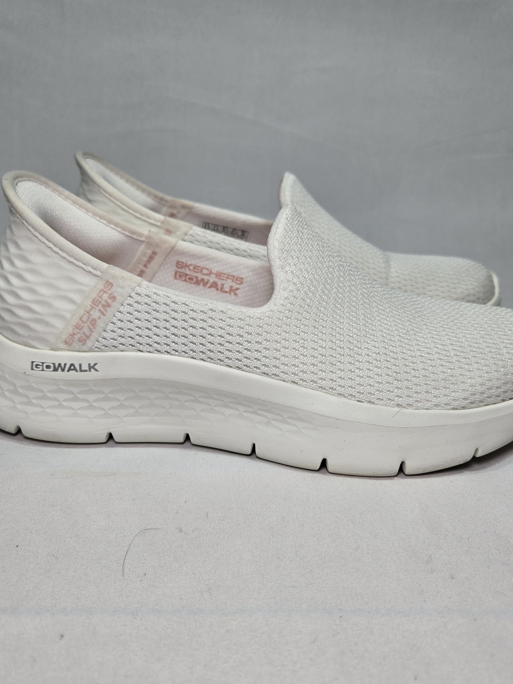 Skechers Go Walk Flex Womens Size 5.5 White Athletic Slip In Shoes Sneakers